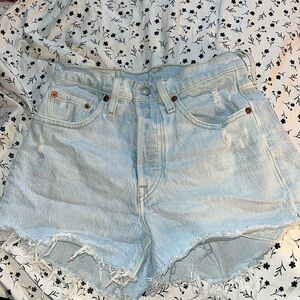 Levi's Women's Premium 501 Original Shorts ​in Light Indigo. Size W24.